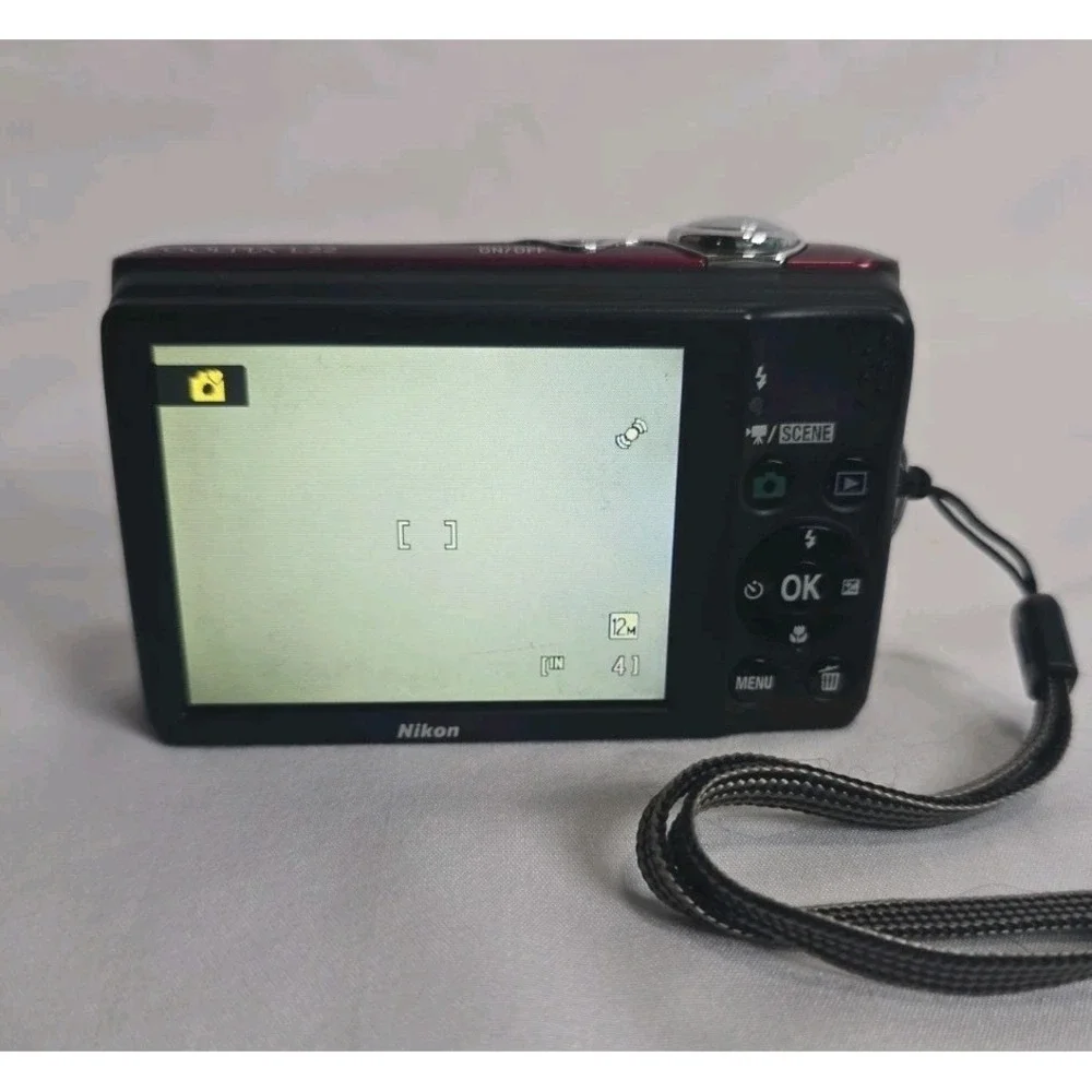 Red Nikon Coolpix L24 Digital Camera *Parts Only Not Working Properly*